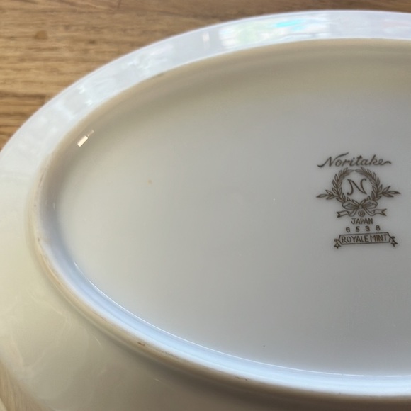 Vintage Noritake royal mint oval serving Japan - Picture 7 of 8